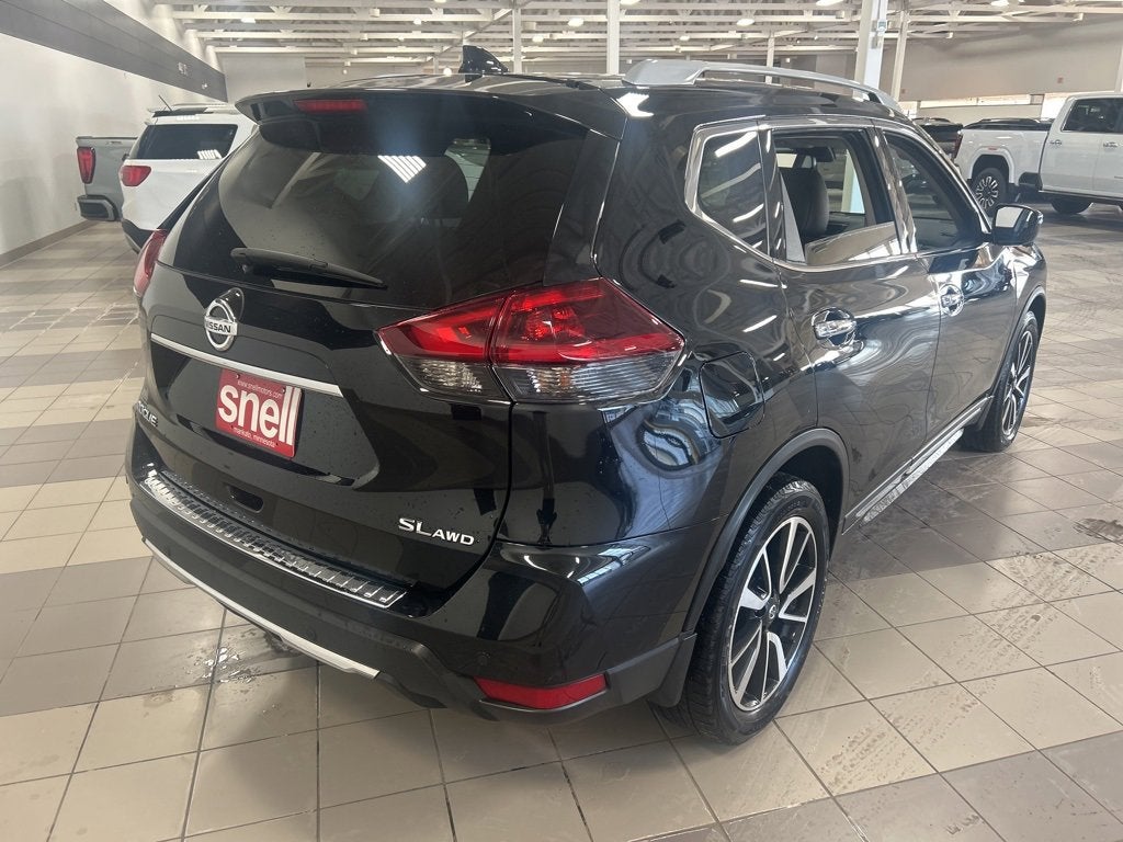 2020 Nissan Rogue SL