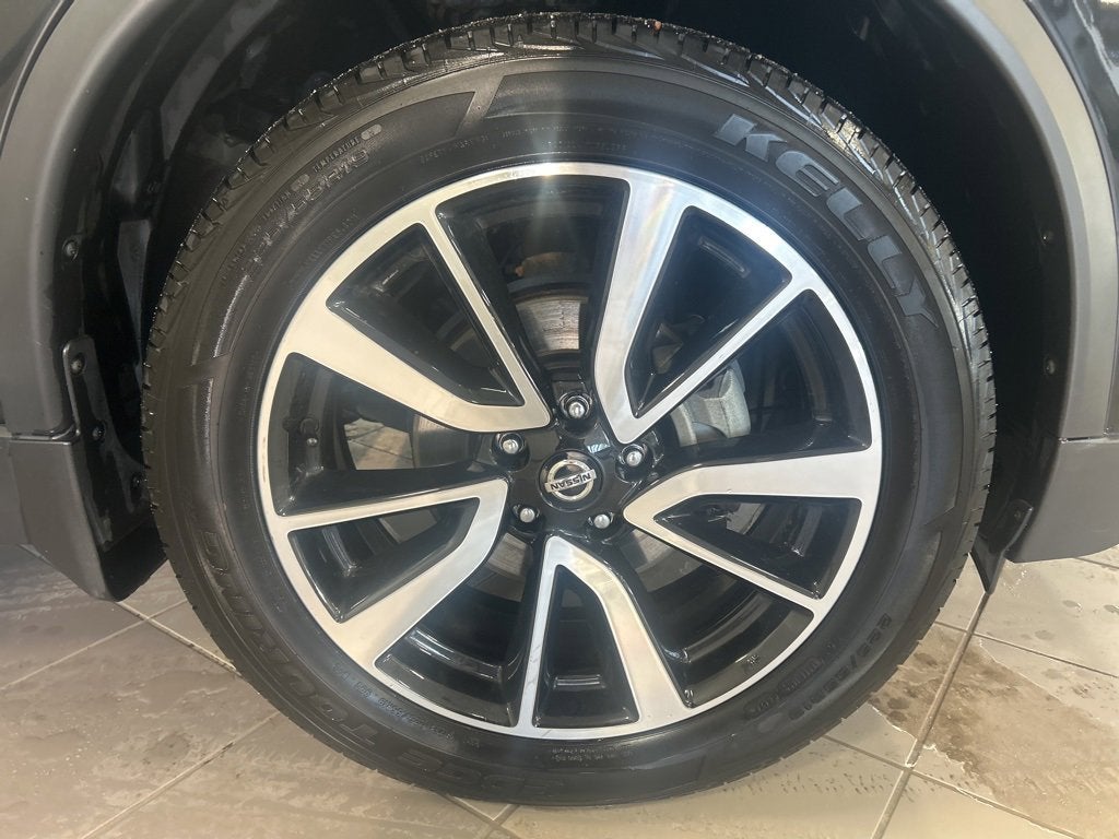 2020 Nissan Rogue SL