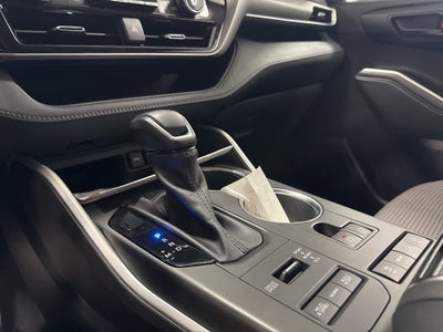 2020 Toyota Highlander LE