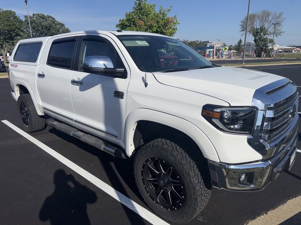 2019 Toyota Tundra 4WD SR5