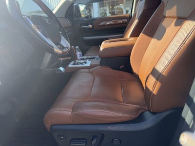2019 Toyota Tundra 4WD SR5