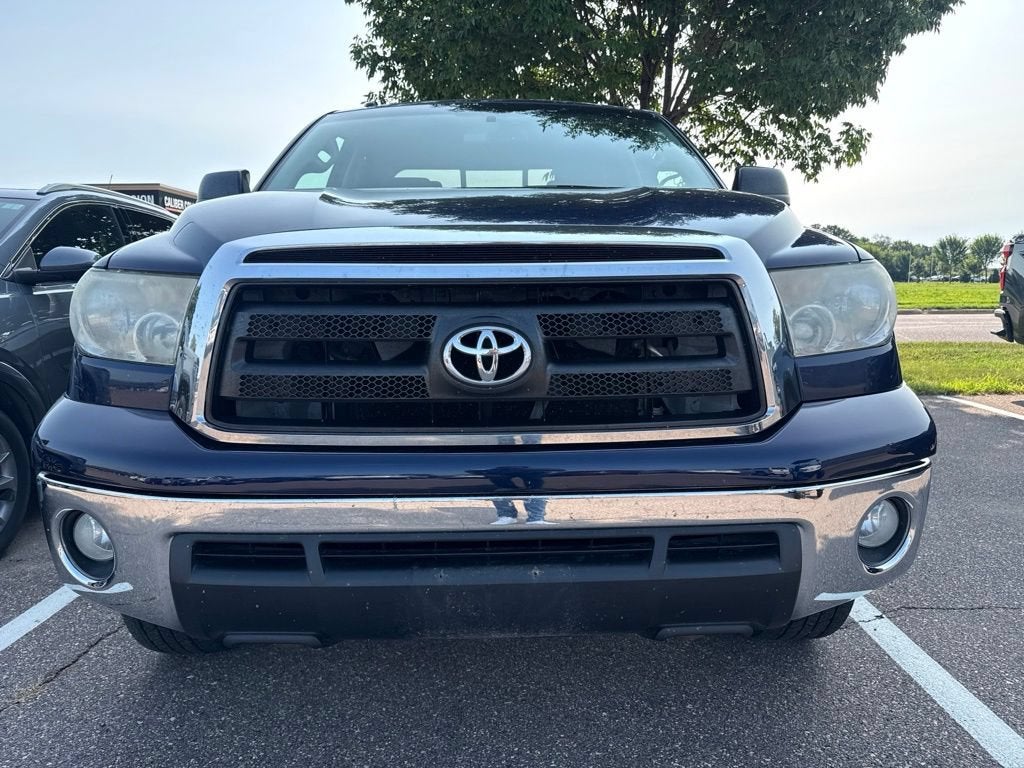 2013 Toyota Tundra 4WD Truck Double Cab 5.7L V8 6-Spd AT (Natl)