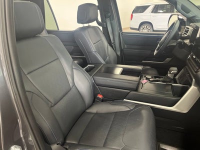 2024 Toyota Sequoia SR5