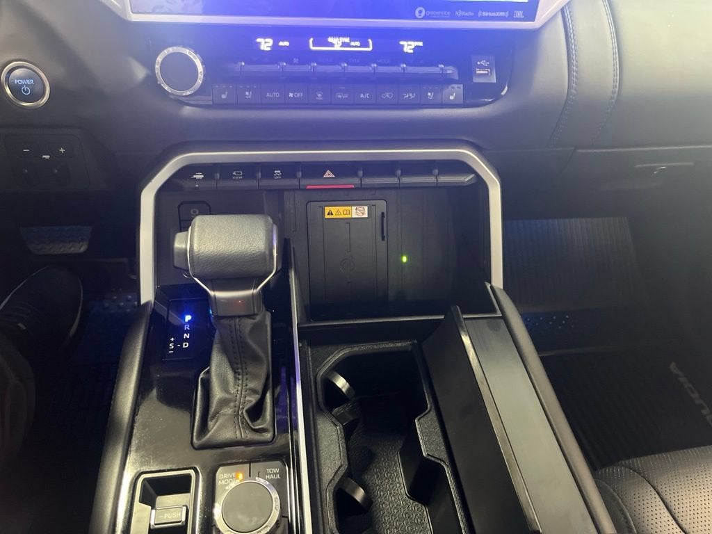 2024 Toyota Sequoia SR5