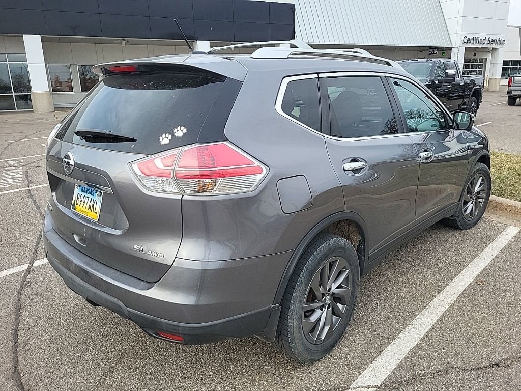2016 Nissan Rogue SL