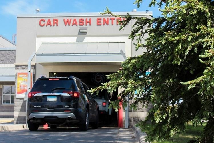 Snell Buick GMC in Mankato MN
